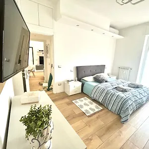 Apartamento Leopardi Humanitas,forum,ieo Intero, Rozzano